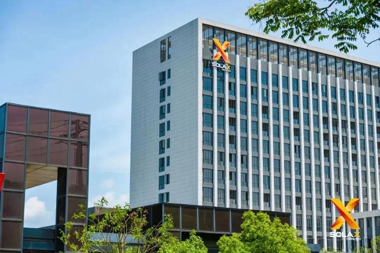 光影隨行，儲動未來！邁維動畫簽約艾羅能源，G4Pro 逆變器三維動畫敬請期待！(圖1)